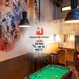 Meininger Bruxelles Center Отель