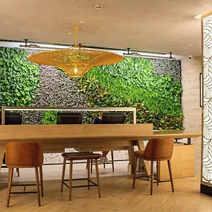 Ibis World Trade Centre Отель Дубай